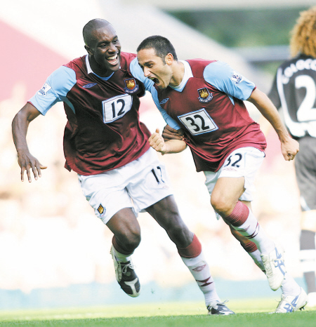 竞争激烈的 竞争激烈的