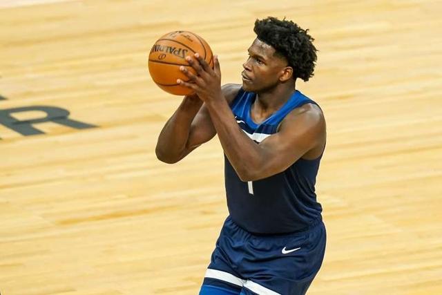 巴萨球员列 巴萨球员列