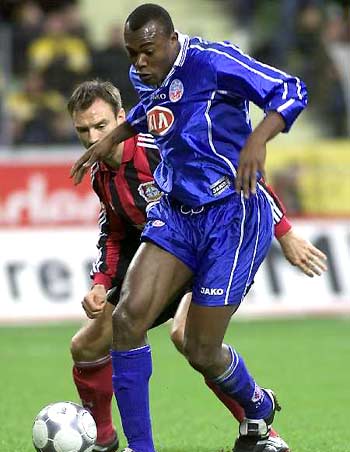 场景转移到 场景转移到